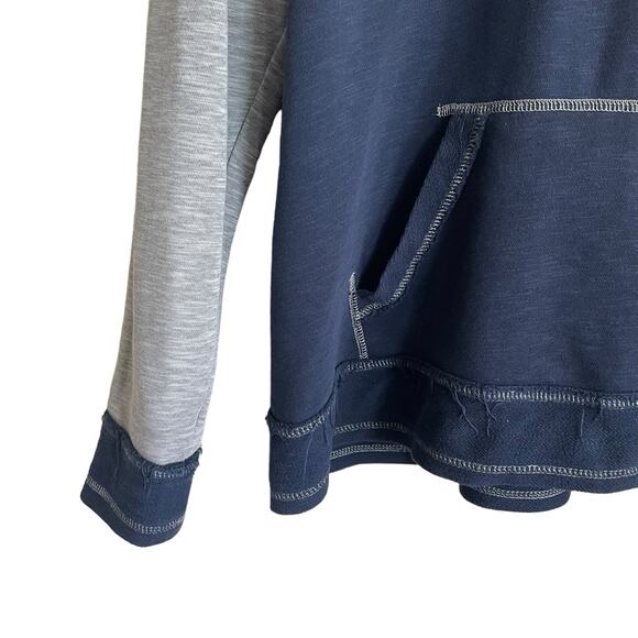 Houston Texans Women Hooded Sweatshirt‎ 2X Blue Gray Raised Logo Sports Fans - Picture 7 of 9